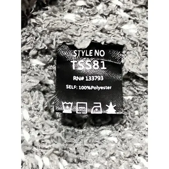 POL Relaxed Gray & White Star Patterned Sherpa Knit Sweater Soft Size M - Picture 10 of 11